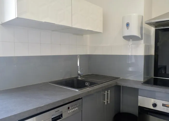 Appartement Elegant & Luminous 2-br - Center *